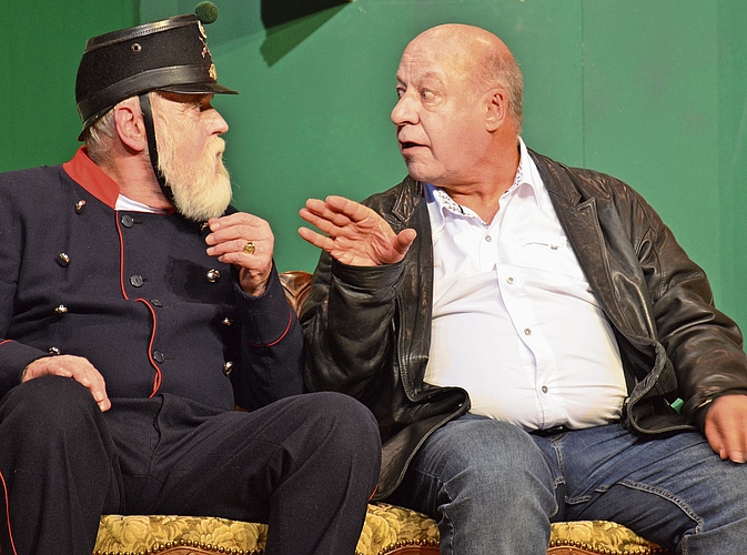 Die beiden Geister (Hans Probst, Waldenburg, und Jörg Meier) besprechen das weitere Vorgehen. Die beiden Geister (Hans Probst, Waldenburg, und Jörg Meier) besprechen das weitere Vorgehen.