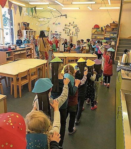 Polonaise im Kindergarten Mülimatt.