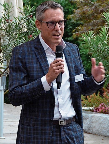 Gastgeber Stefan Grossmann, BLKB-Leiter der Region Oberdorf und Bubendorf.