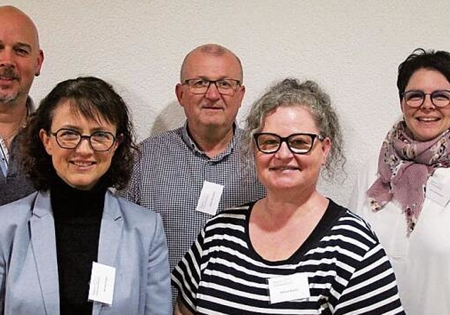 Der neue Vorstand des Zweckverbands Versorgungsregion (APG) Oberbaselbiet: (v.l.): Thomas Persson, Monika Egger, Martin Mundwiler, Barbara Nyarko und Carol Zumbrunnen. Foto: zvg