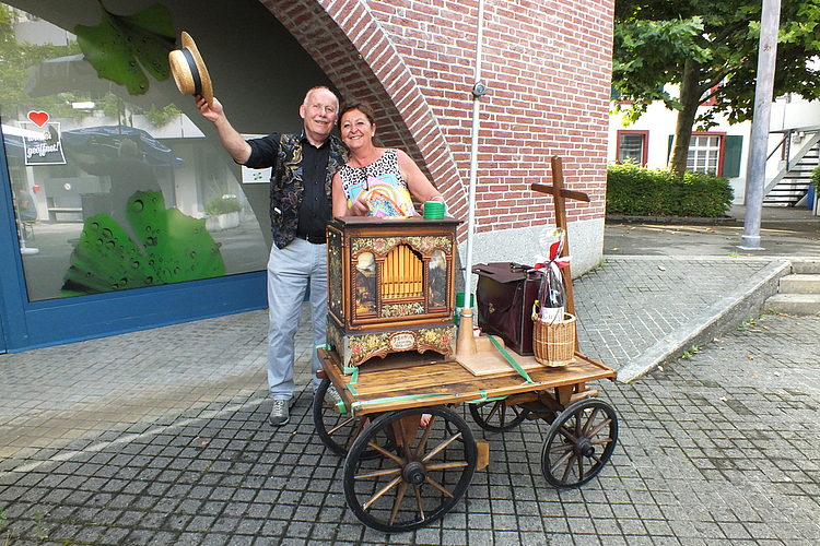 Hans Rudolf Schafroth mit Unterstützung von Bruna Rieder von Boutique cioccolata.
