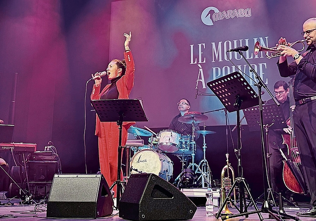 Die Band Le Moulin à Poivre begeisterte das Publikum mit einer feurigen Matinee.
