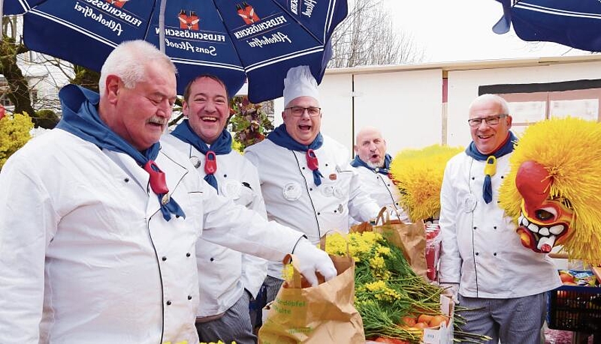 Die Räbhübel-Schlurgi sind am Vorbereiten.
