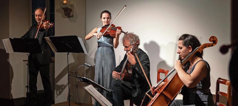 Das Paganini Ensemble Wien bezaubert seine Zuhörer mit Gitarren-Quartett.Fotos: Ernst Rudin