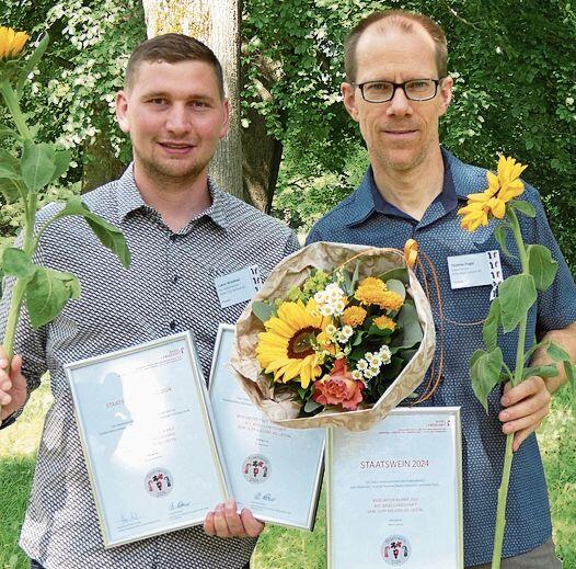 Thomas Engel und Lukas Wiedmer von der Sibe Dupf Kellerei holten mit dem «Baselbieter Kerner» Gold, mit dem «Baselbieter Pinot Noir Rosé» Silber und mit dem «Cuvée d’Or Vin Mousseux Brut» Bronze.