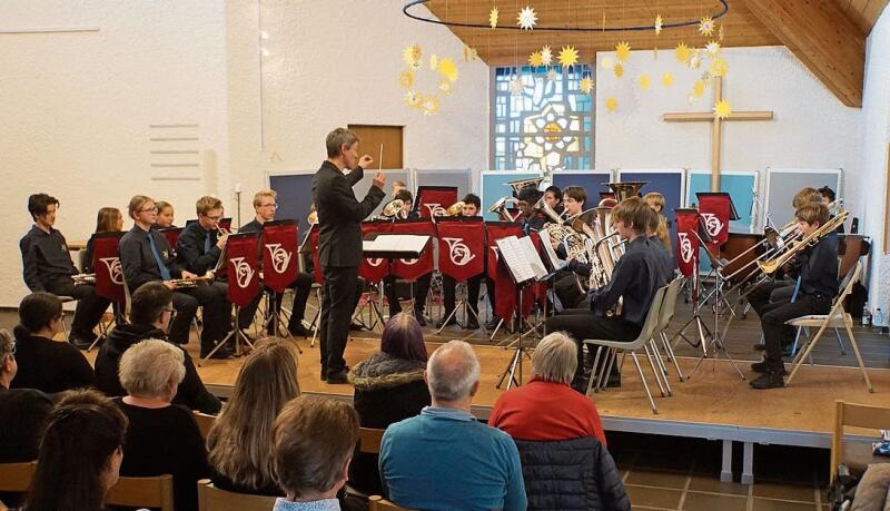 Die Jugend Brass Band der RMSL spielt im «Overdrive»-Modus. Fotos: HP. Thommen