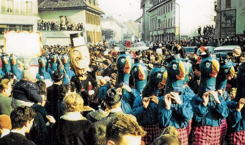 Viel Betrieb am Umzug 1960. Fotos: Privatarchiv Meyer