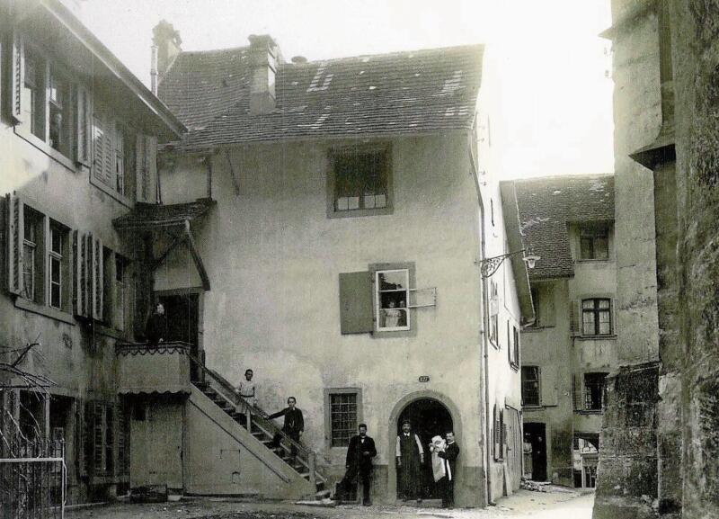 Der Kirchhof veränderte sich im Lauf der Zeit. Fotos: zVg
