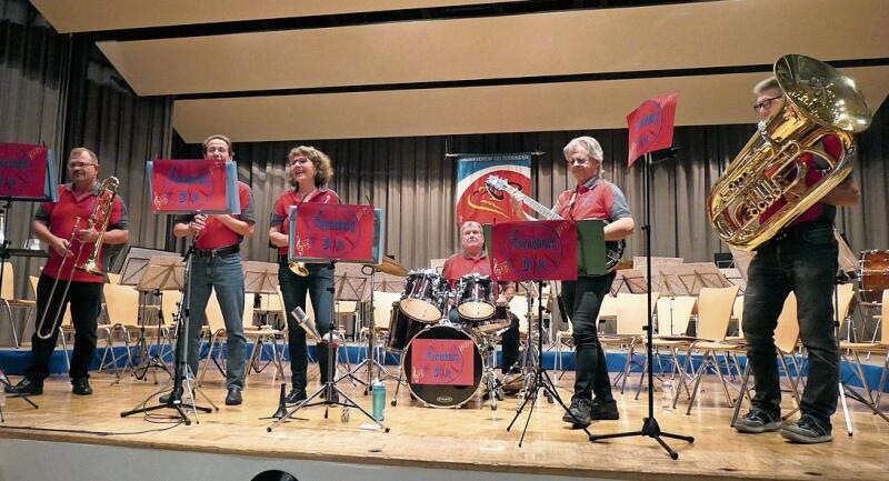 Zur Einstimmung unterhielt die Farnsburg-Dixie-Band die Gäste während dem Nachtessen. Foto: zVg
